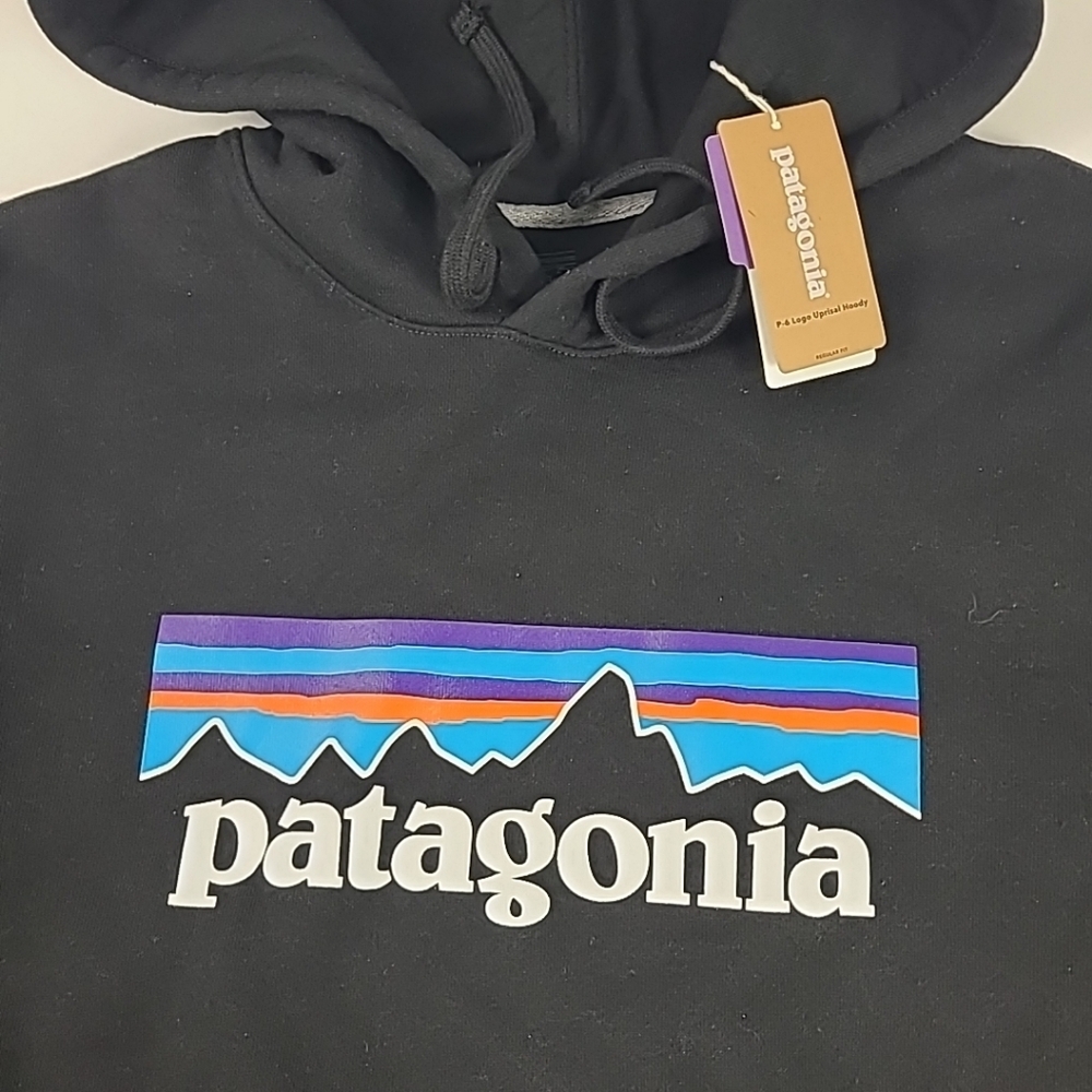 NWT Patagonia Men's P-6 Logo Uprisal Hoody Black Sz XS - Picture 2 of 7